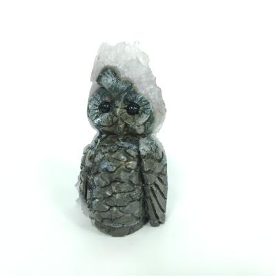 China Europe Crystal Cluster Healing Hand Carved natural wholesale Crystal Crafts Ornaments Magic Owl for gift for sale