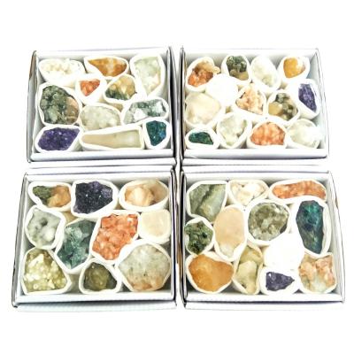 China Europe Healing Gemstone Set Citrine Celestite Different Kinds of Crystal Cluster Crystal Gift Box for sale