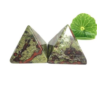 China Europe Wholesale Semi-precious Stone Opens 7 Chakra Reiki Crystal Quartz Pyramids for sale