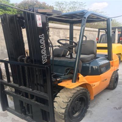 China Used 3t toyota forklift 3 ton toyota forklift toyota forklift with 3 mast 3000kg for sale