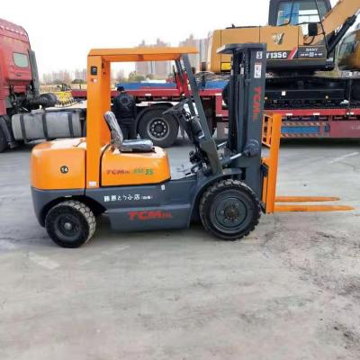 China Hotels Used JAPAN Forklift 2.5ton 3 Ton 3.5ton TCM Forklift For Sale In Shanghai for sale