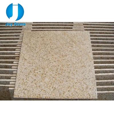 China Modern Rusty Yellow G682 Quarry Granite Tile for sale