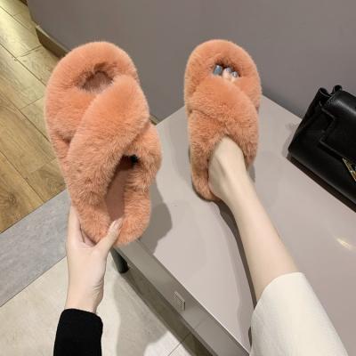 China 2021 fashion trend women's cross cross slippers home women's slipper thick fluffy shoe for sale