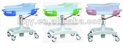 China Hospital Bed Good Quality Hospital Baby Cradle Medical Bedpan for sale