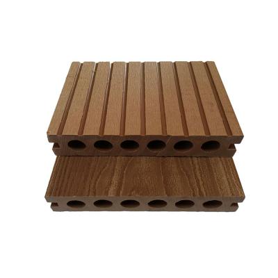 China Modern 3D Embossed Wood PVC Decking Anti-Crack Sun-proof Plastic Composite for sale