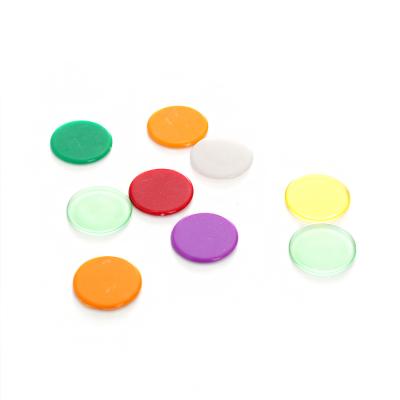 China Colorful Custom Plastic Board Game Set Plastic Products 15mm Piece Plastic Game Discs for sale