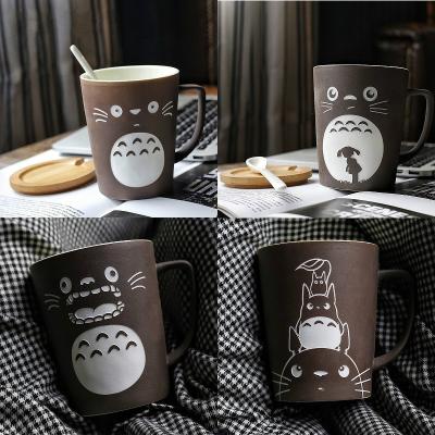 China Disposable Cartoon Totoro Large Capacity Handmade Ceramic Coffee Mug With Lid And Pottery Desktop Spoon Frosted Coffee Cup for sale