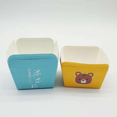 China Disposable Blue Square Rolling Paper Cup Oven Disposable Paper Cake Pop Small Cake Box Is Suitable For All Kinds Of Places for sale