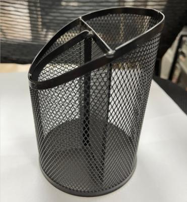 China 2021 Desktop Pen Holder Metal Mesh Pen Stand Holder with Phone Holder for sale