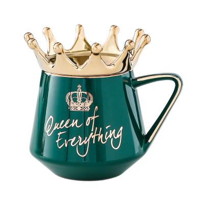 China Viable Nordic Style Creative Crown Mug Gift Mug Office Ceramic Add To The Lid Coffee Mug Gift for sale