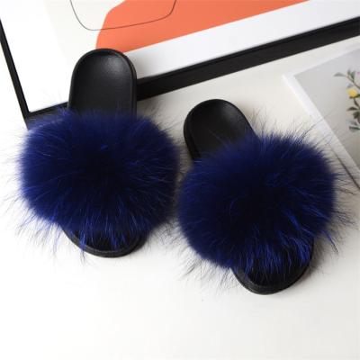 China Fashion trend high quality wholesale low price fur bedroom slippers raccoon fur indoor slippers for sale