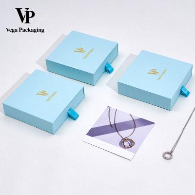 China Handcrafted / Ripe Blue Velvet Design Luxury Jewelry Packaging Octagonal Ring Box for sale