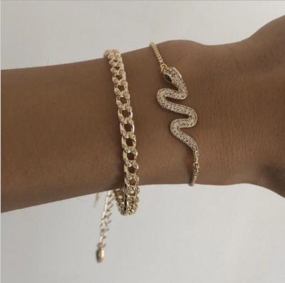 China New Arrival 2pcs/set CLASSIC Punk Snake Bangles For Women Gold Alloy Chunky Bangle Charm Cuff Boho Jewelry Bangles for sale