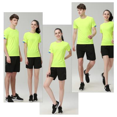 China 2022 New Arrival Anti-Wrinkle Spandex Quick Dry Running Tees Men's Gym Sports Custom Training Men's Gym T-Shirt in Different Color for sale