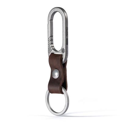 China Custom Titanium Metal Belt Clip Carabiner Key Chain Leather Holder with Removable Stainless Steel Keyring for sale