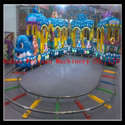 China new model 5 couches 18 seats  electric track train, under sea world train ride for sale for sale