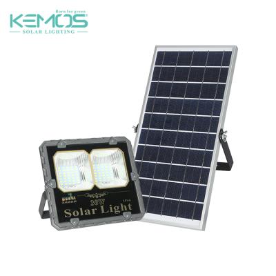 China Garden Outdoor Ip65 30W 60W 100W 200W 300W Garden All In One Lux LED Solar Street Light for sale