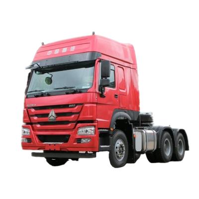 China used and new sinotruk howo heavy truck 336hp 371hp 375hp 380hp 420hp china howo tractor head with 400Lfuel tanker 6800x2490x3668mm for sale