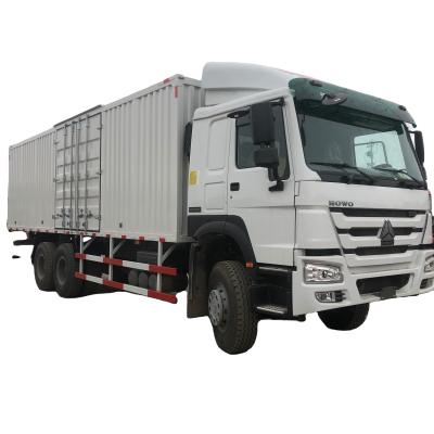 China 6*4 21-30t small howo van truck load cooling van truck 9800x2496x3630mm for sale