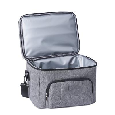 China 2021 Large Capacity Ice Pack Cooler Bag Waterproof Bag Folder Cooler Bag for sale