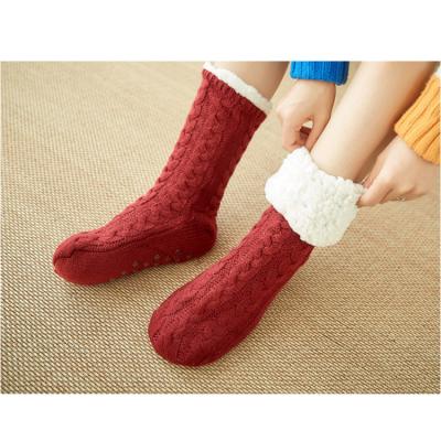 China Daily life thongs ladies winter plus home velvet mid-tube floor socks for sale