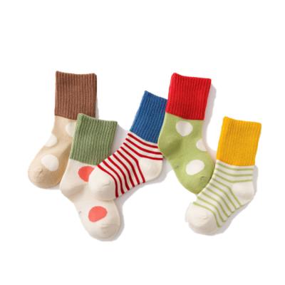 China 2021 New Daily Life Style Cotton Sports Comfortable And Warm Baby Socks for sale