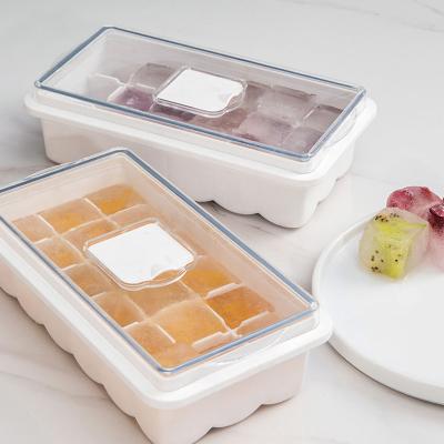 China Wholesale Cute Large Size Stocked 18 Cavities Silicone Ice Cube Mold Food Storage Case With Silicone Lids for sale