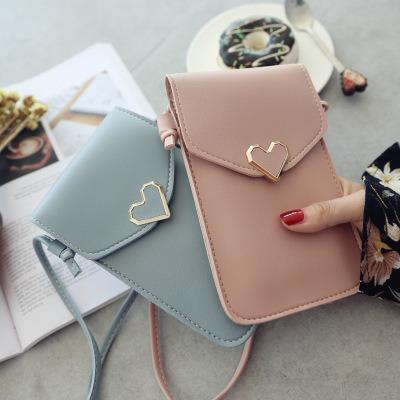 China 2020 New Student's Simple Mobile Phone Bag Retro Shockproof/Waterproof Package Female Heart-Shaped Transparent Touch Screen for sale