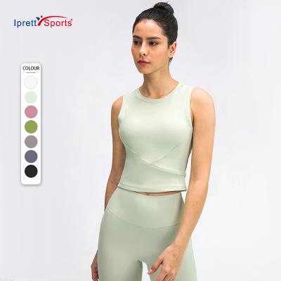 China Iprettysports Breathable Women Ribbed Yoga Tank Tops With Padded Fitness Crop Breathable Tank Tops Running Tops for sale