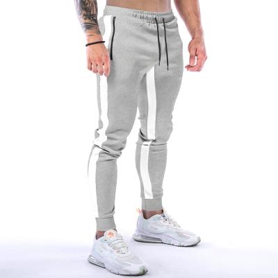 China New Aarrival Breathable Striped Athletics Gym Zipper Side Pocket Sweat Suits Mens Shorts for sale