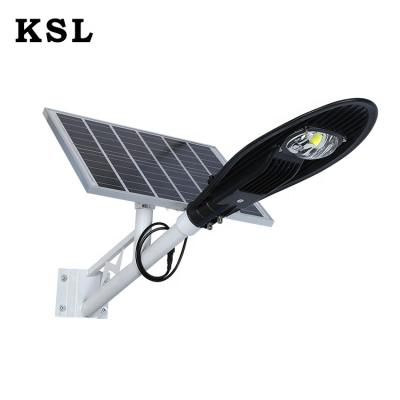 China ROAD China Suppliers Ip65 Waterproof 50w 100w 150w Outdoor Integrated Solar Led Street Light for sale