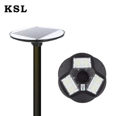 China Super bright outdoor garden yard IP65 waterproof smd 300w 400w 500w led solar garden lamp post for sale