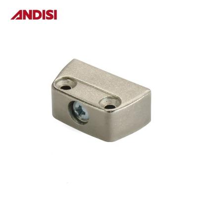 China Abnehmbare Holz-Gelenk-Eckschrankverbindung Zinklegierung Cam Lock für Möbel zu verkaufen