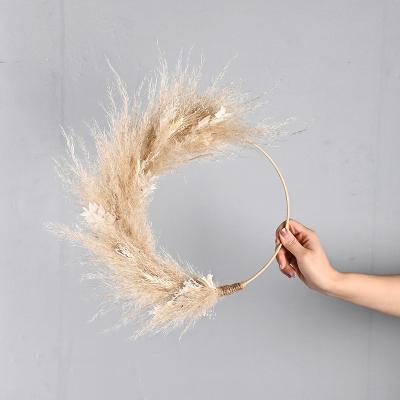 China Fall Garland Pampas Grass Wreath Flower Supplier Non-Toxic Non-Toxic Dry Wedding Decoration for sale