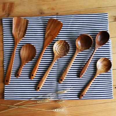 China Best Sustainable Eco Friendly Wooden Cooking Utensils Set for sale