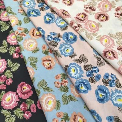 China QUICK DRY light soft chiffon floral print fabric digital chiffon printed fabric custom dress fabric for sale