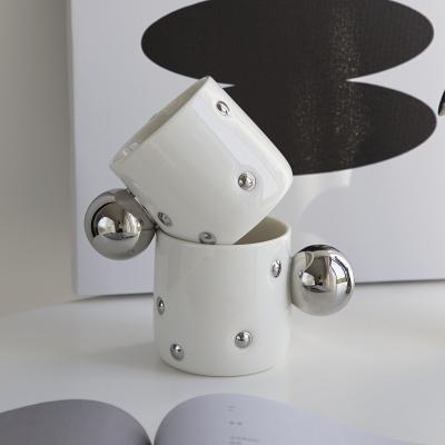 China Nordic Style Viable Gift Novelty Handle Office Couples Silver Plated Ceramic Coffee Mug for sale