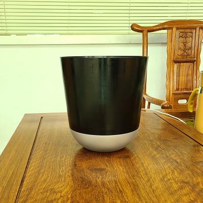 China Large Round Minimalist Style Plastic Modern Minimalist Flower Pot, Decorative Garden Plastic Flower Pot for sale