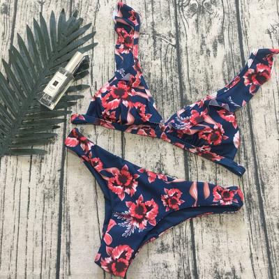 China Fashion Anti-UV Women's Floral Print Fringe Wrinkle Upper Back Bottom Bikini Set for sale