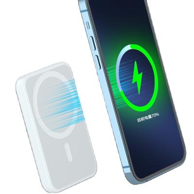 China Factory Sale New Arrival Magnetic Fast Charging Mini Portable Charger 5000mAh Top Selling Direct Magnetic Power Bank Wireless Charging for sale