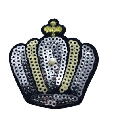 China 3D Custom Heart Shape Embroidered Reversible Sequin Patches For Kids Clothes for sale