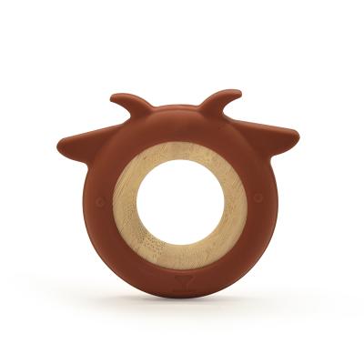 China Non-Toxic Wholesale Organic Wooden Giraffe Food Grade Silicone Animal Teether Toys for sale