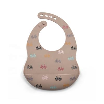 China Baby Antibacterial Product Food Grade Silicone Bibs Soft Waterproof Easy Clean Silicone Baby Bib for sale