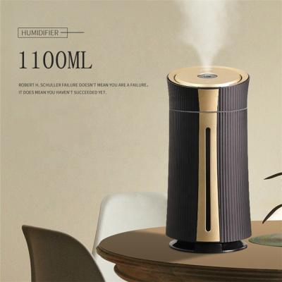 China Feel Comfortable Portable Car Air Humidifier 1100ml Usb Led Light Mini Mist Essential Oil Diffuser Aroma Humidifier for sale