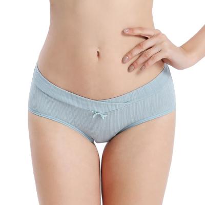 China Antibacterial Sexy Maternity Stomach Antibacterial Sexy Maternity Cross V Lift Cotton Panties Pregnant Briefs For Women for sale