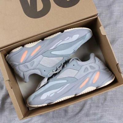 China Fashion/2020 Latest Original High Quality Women Comfortable/Durable/Breathable/Flexible Men Yeezy 700 Style Sports Shoes Running Sneakers for sale