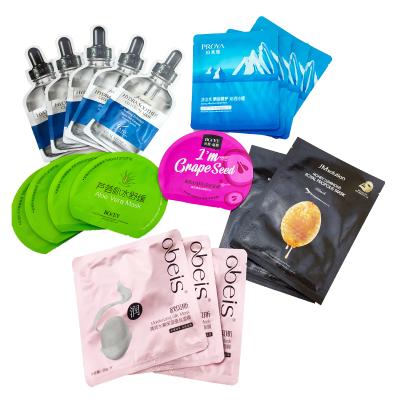 China Excellent Printing Recyclable Foil Pouch Four Side Sealing Facial Packaging Bag for sale