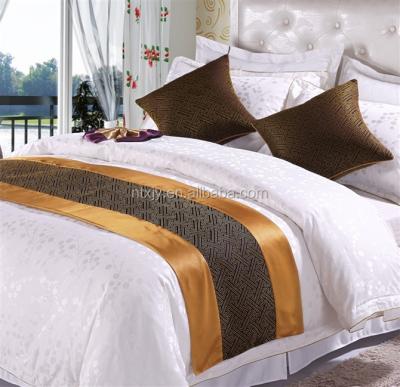 China Decorative for hotel luxury decorative jacquard bed runner, hotel bed runner for sale