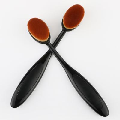 China Popular Eco-Friendly Unique Fan Brush New Style Makeup Bendable Single Brush for sale