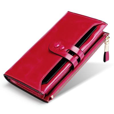 China Fashionable Custom Retro Ladies RFID Genuine Leather Wallets 2022 Long Card Holders Purse For Women for sale